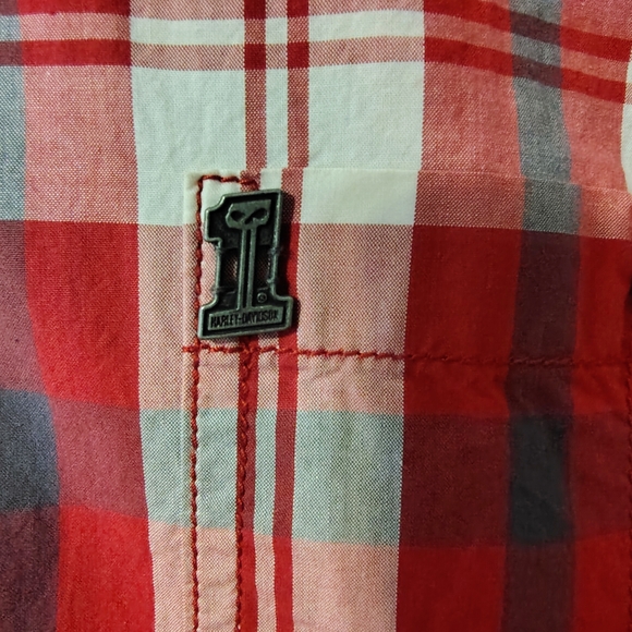 Harley-Davidson Red and White Plaid Men's Shirt - Picture 3 of 9